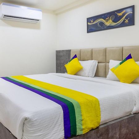 Itsy Hotels Signature, Nehru Nagar Ahmedabad Eksteriør billede