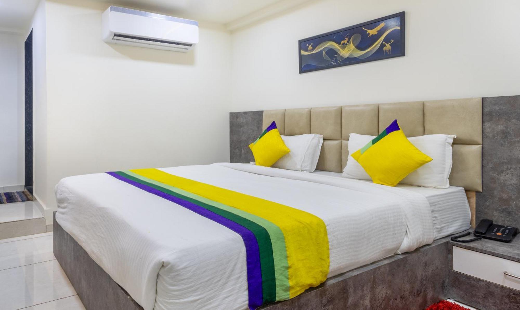 Itsy Hotels Signature, Nehru Nagar Ahmedabad Eksteriør billede