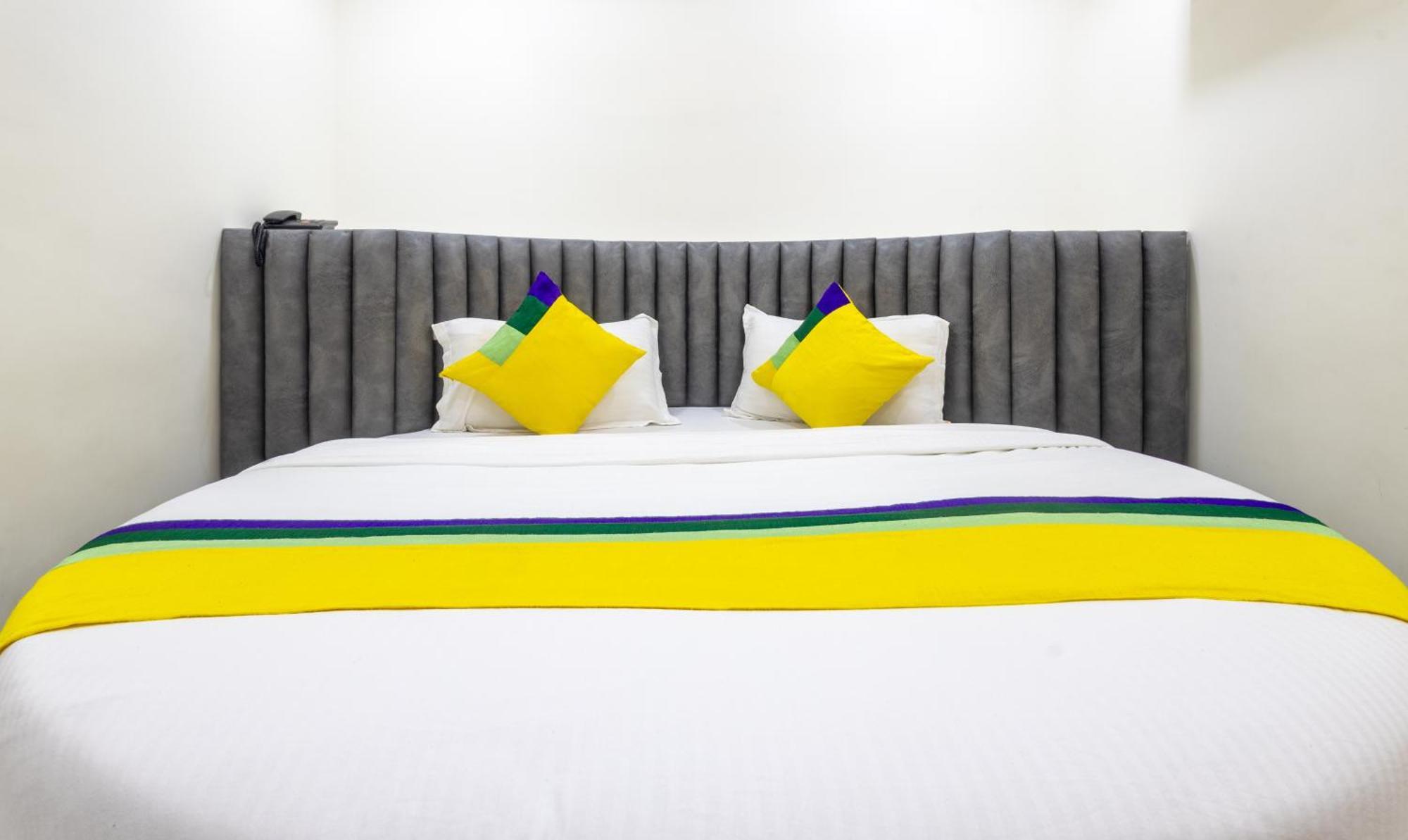 Itsy Hotels Signature, Nehru Nagar Ahmedabad Eksteriør billede